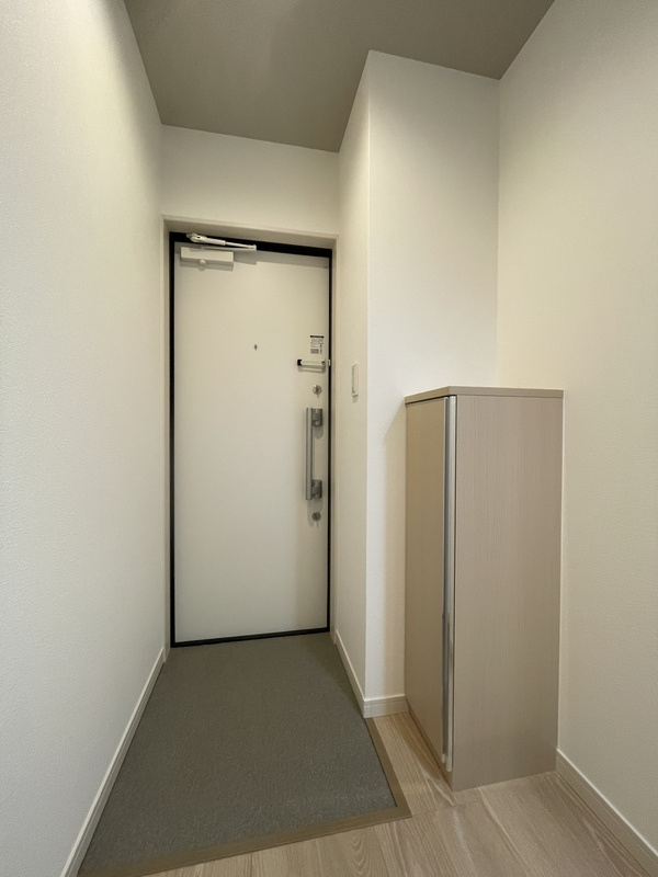 グランザ清瀬の玄関