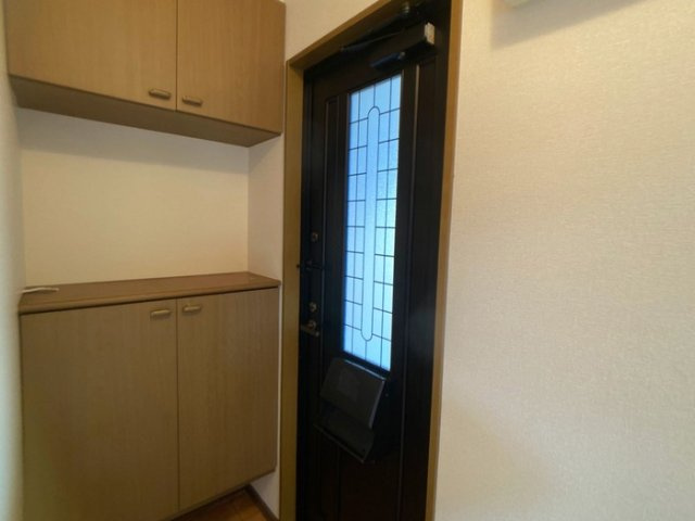エクセル松下　Aの玄関