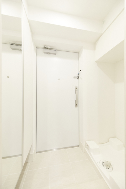 アーバネックス早稲田テラスの玄関|※写真は同タイプ住戸です。