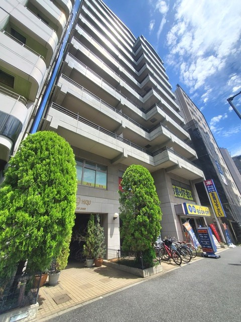丸久ハイック のエントランス