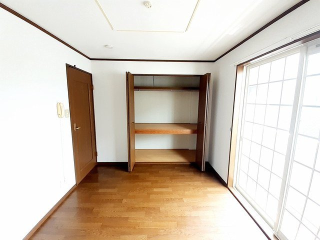 ヴィラシャルマンＣの収納