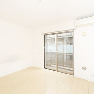 【居間・リビング】 | ノースポート | 洋室のお部屋です。
