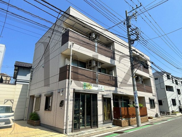 パレスワカタケ