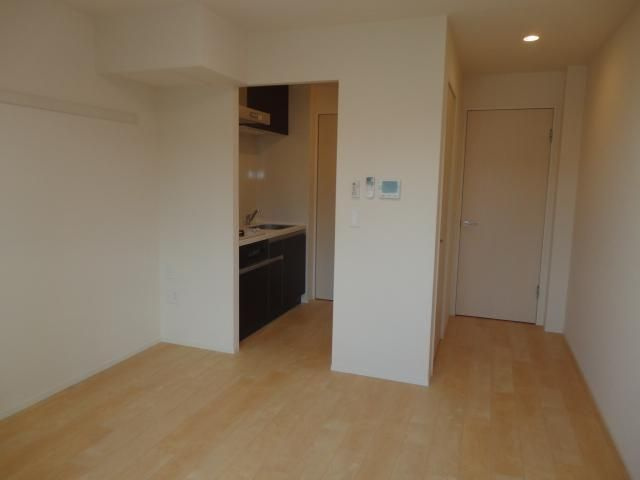 パレスワカタケの居間・リビング