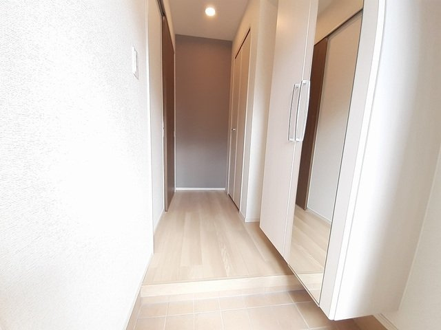 【玄関】 | ミモザ | 玄関です