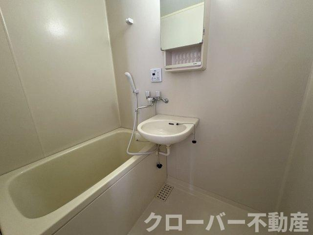 アパルトマン・オノの浴室