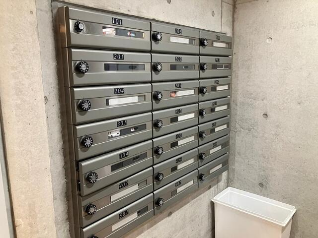 ラティエラ祐天寺の設備|ポストです
