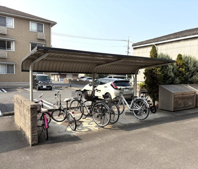 【その他】 | メゾンソレイユ　B棟 | 屋根付き駐輪場