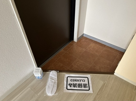 グリーンシャンクの玄関