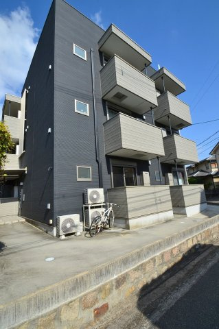 MOVE庚午北壱番館の外観