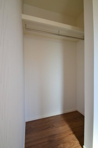 MOVE庚午北壱番館の収納