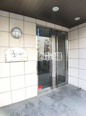 プレール・ドゥーク東京EASTⅢのエントランス