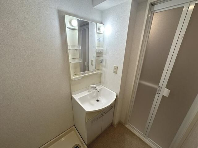 横浜市青葉区千草台の賃貸マンションの洗面所