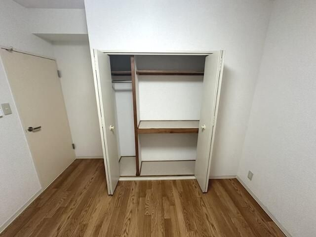 横浜市青葉区千草台の賃貸マンションの収納