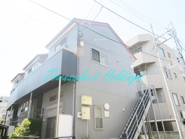 茅ヶ崎市赤松町のアパート