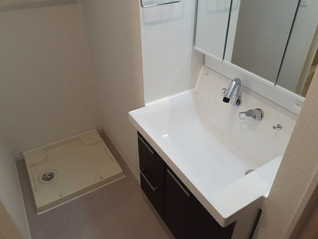 コンテ　Ｍの洗面所