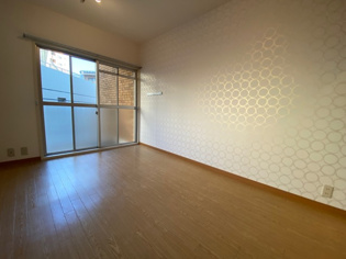 インペリアル砂山の洋室