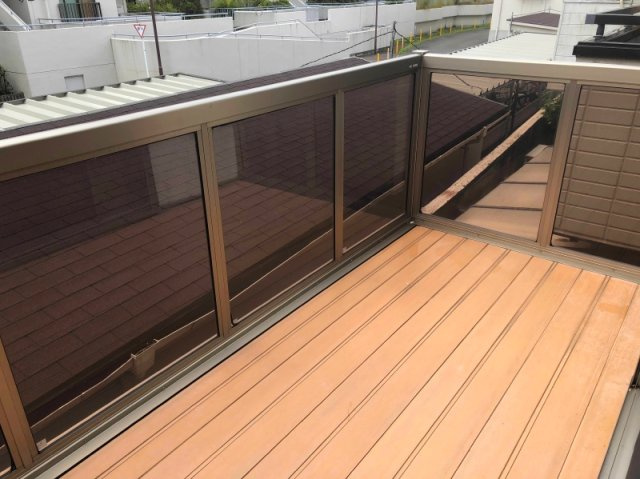 矢来町戸建のバルコニー