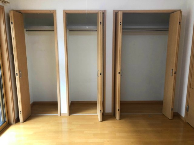 矢来町戸建の収納