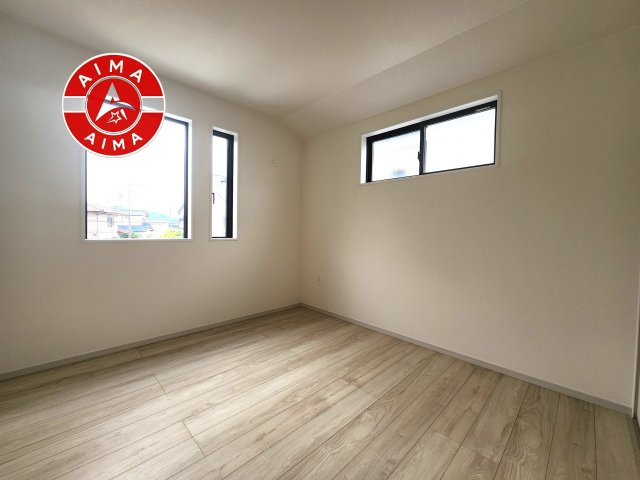 糟屋郡篠栗町和田4丁目第5-2棟（2号棟）　の子供部屋|穏やかな光が差し込む室内には、穏やかな時間が流れます。