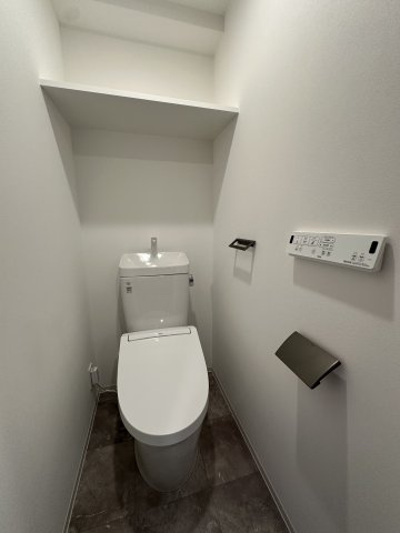 コンシェリア町屋のトイレ|コンパクトで使いやすいトイレです