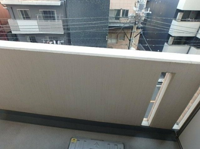 プレール・ドゥーク東京EASTⅡのバルコニー