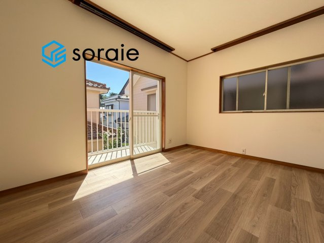 入間市小谷田1丁目　中古戸建の子供部屋|10/8　撮影