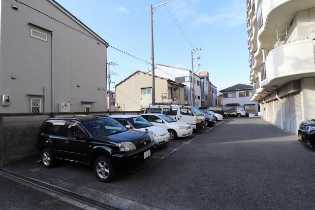 【駐車場】 | ファインハイム