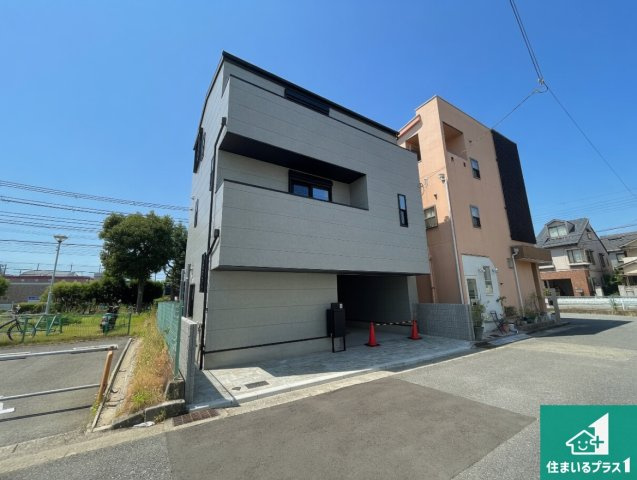 西宮市今津久寿川町　新築一戸建ての外観|安心の10年保証！外観を美しく保ち、雨水で汚れを落とします！気になることがありましたら、お気軽にお問い合わせください！