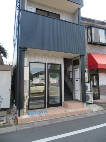 桶川市寿１丁目のビルの外観