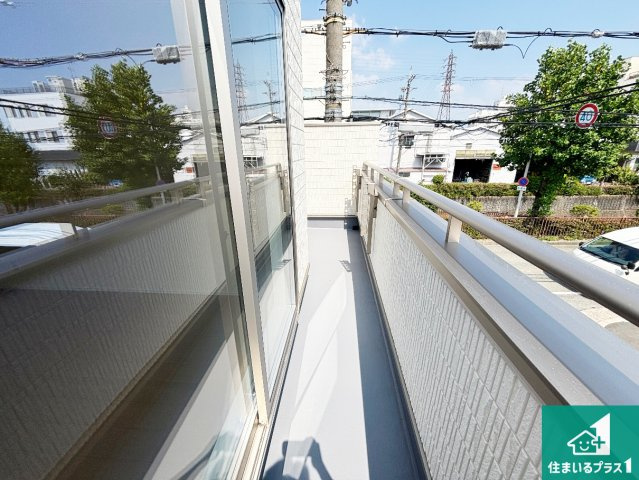 豊中市上津島　新築一戸建てのバルコニー|日当たりのよいバルコニー！お部屋が開放的に！