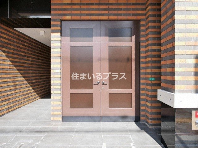 セイワパレス都島駅前のエントランス