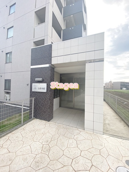 Iris与野本町のエントランス