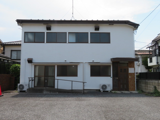 新座市新堀１丁目の倉庫