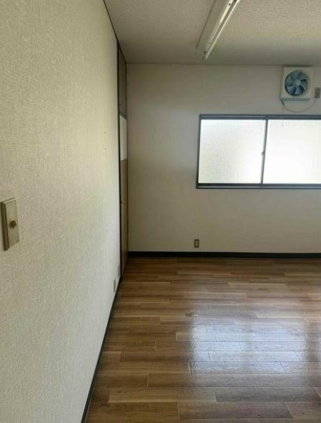 新座市新堀１丁目の倉庫の内装