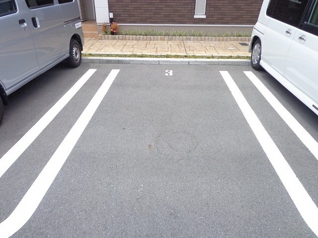 【駐車場】 | メゾンカルム