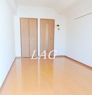 【居間・リビング】 | エルニシア亀戸 | 洋室のお部屋です。