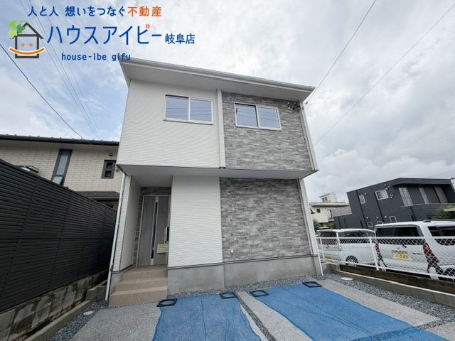 岐阜市加納花ノ木！新築建売限定1邸！ゆとりの4LDK！お車並列2台可能！長期優良認定住宅！1号棟の画像