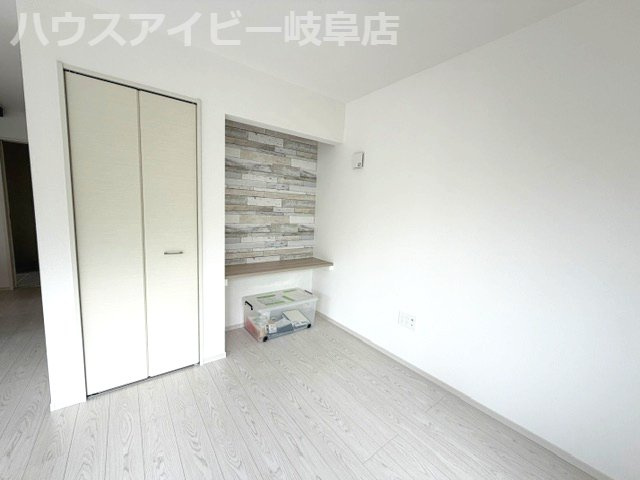 【居間・リビング】の画像