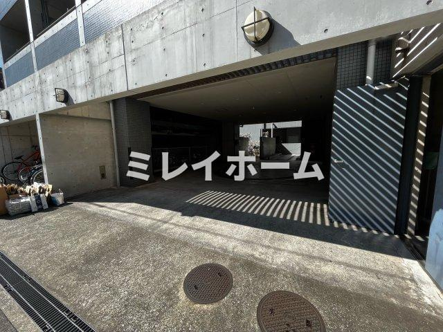 プロスペクト大森海岸の駐車場