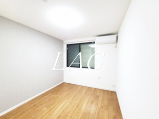 【居間・リビング】 | Ambition草加吉町 | 洋室のお部屋です。