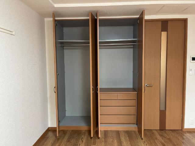 Ｐｉｎｅ　Ｆｏｒｅｓｔの収納|クローゼット