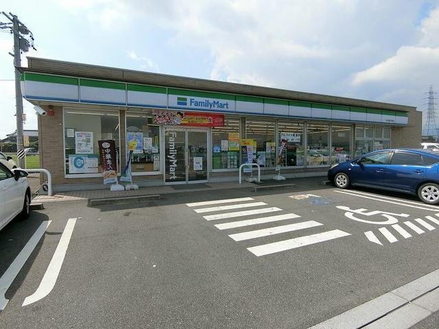 マニフィークⅡの周辺|ファミリーマート安八輪之内町店まで1400m