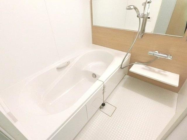 マニフィークⅡの浴室