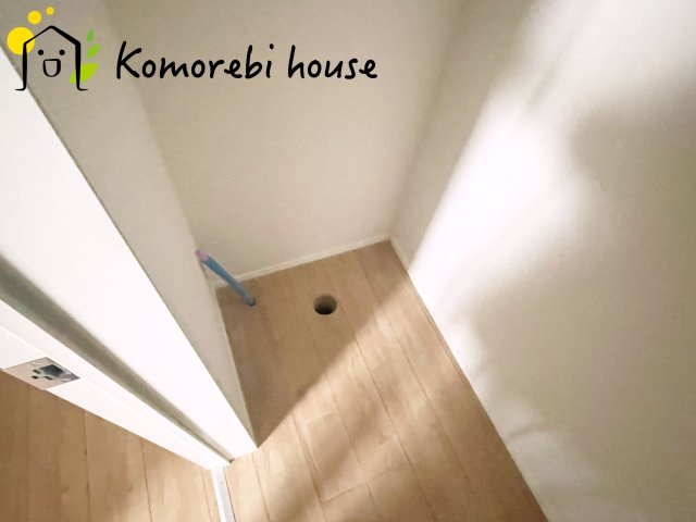 さいたま市大宮区上小町　12期　新築一戸建て　KEIAI GRACE　01のトイレ|26.9.18