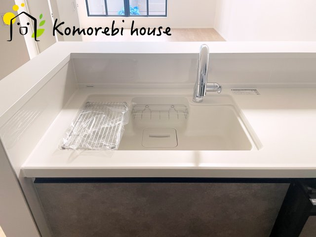 さいたま市大宮区上小町　12期　新築一戸建て　KEIAI GRACE　01のキッチン|26.9.18