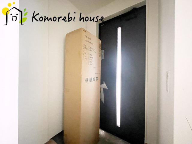 さいたま市大宮区上小町　12期　新築一戸建て　KEIAI GRACE　01の玄関|26.9.18