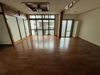  | 泡瀬・浦崎店舗