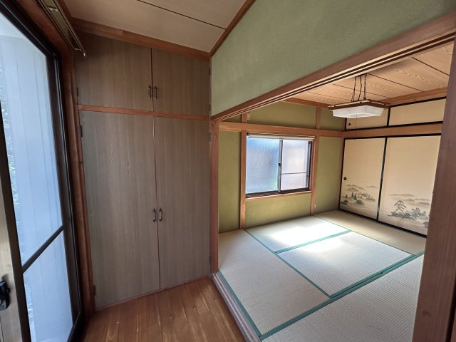 瀬戸谷町貸住宅の和室