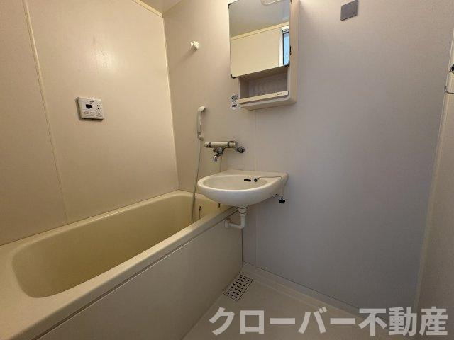 アパルトマン・オノの浴室